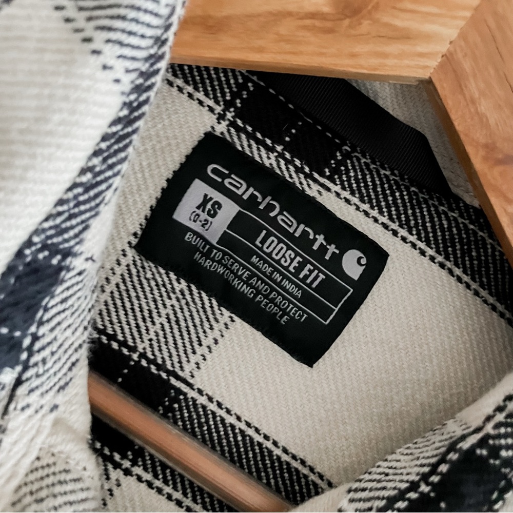 Carhartt Plaid Button Down Top - Picture 2 of 4